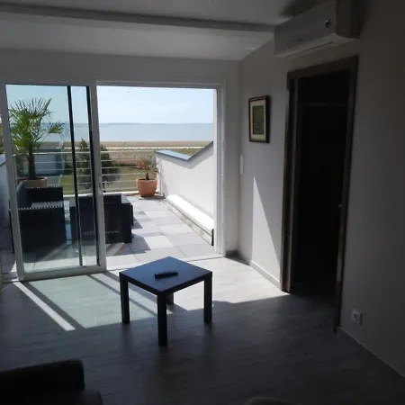 Сasa de vacaciones Holiday Rue Du Port *